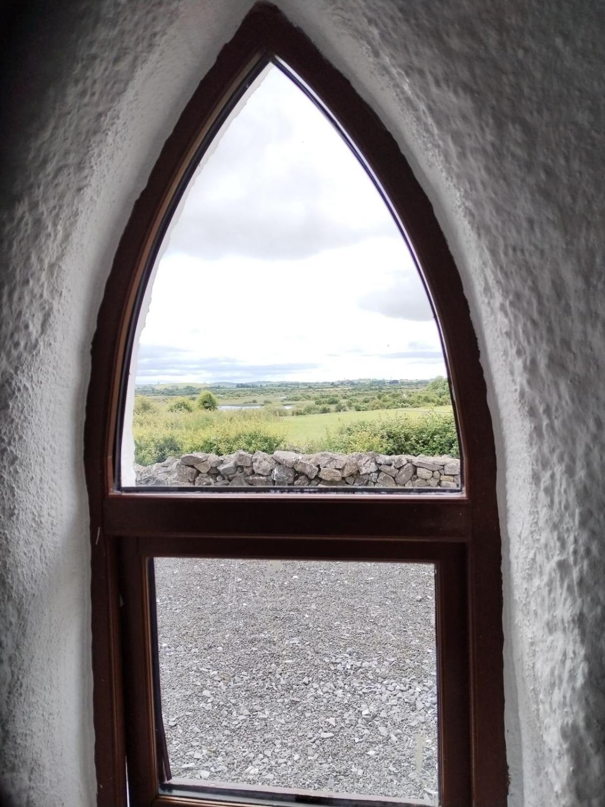 Вилла The Burren Art Gallery Built In 1798 Tubber Экстерьер фото
