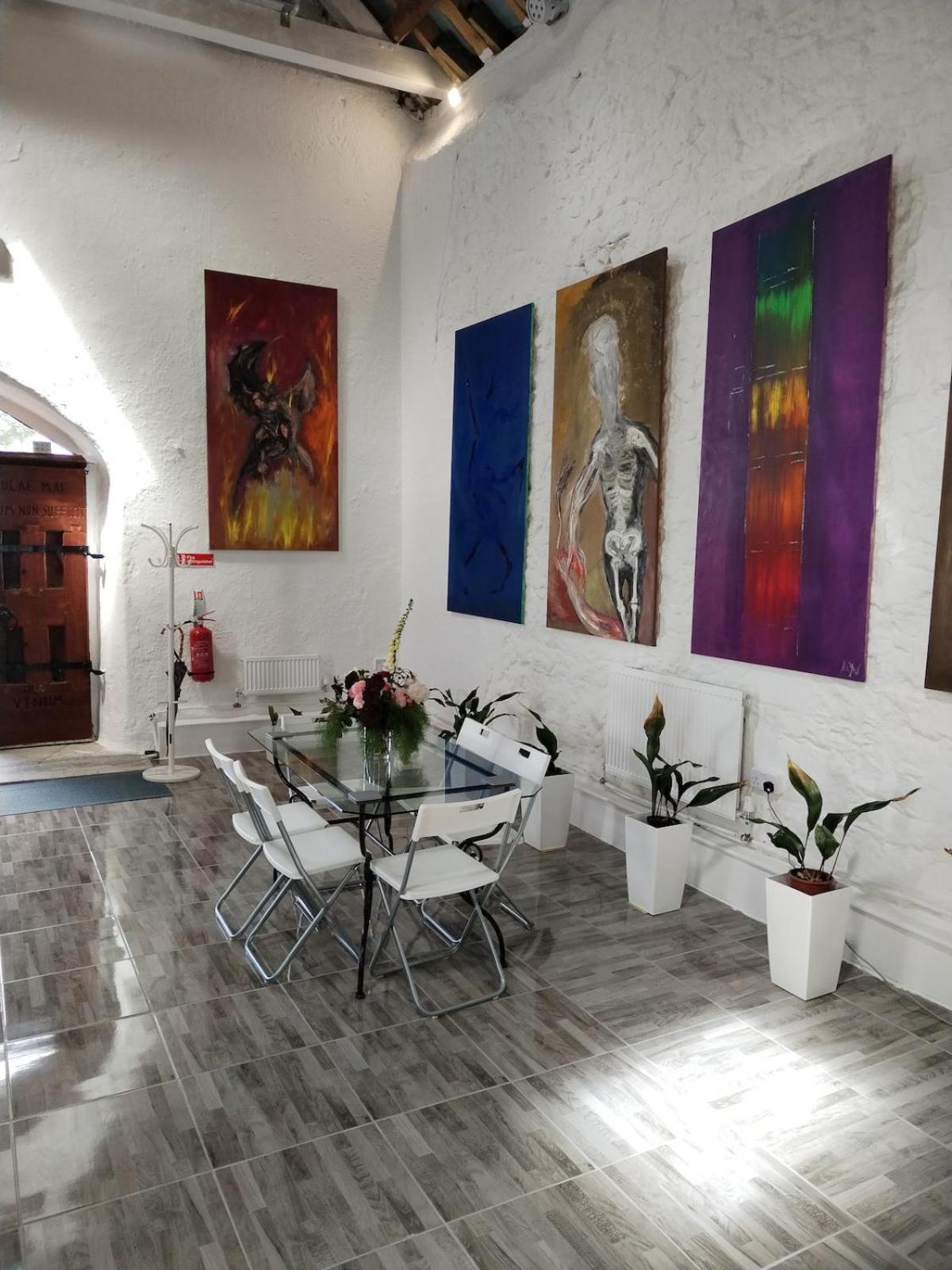 Вилла The Burren Art Gallery Built In 1798 Tubber Экстерьер фото